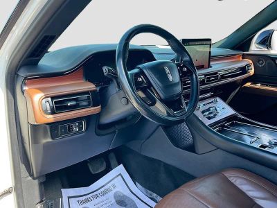 2022 Lincoln Aviator — photo 9 view