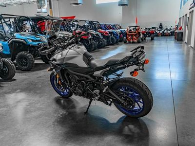 2016 Yamaha FJ-09 - Photo 7
