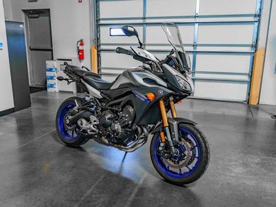2016 Yamaha FJ-09 - Photo 1