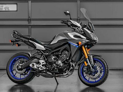2016 Yamaha FJ-09 - Photo 3