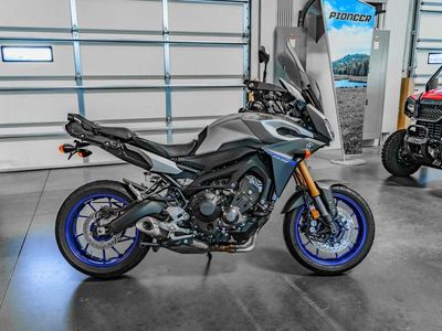 2016 Yamaha FJ-09 - Photo 4