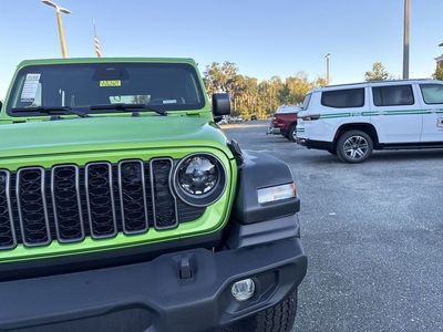 2026 Jeep Wrangler - Photo 9