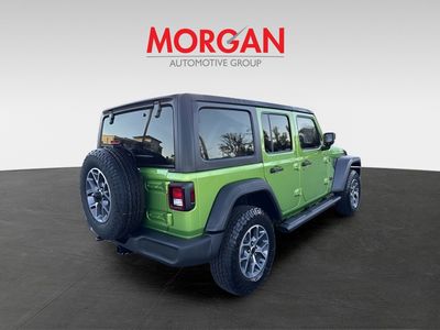 2026 Jeep Wrangler - Photo 4