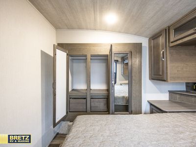 2022 Keystone RV Cougar Half-Ton - Photo 38