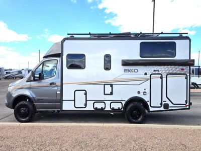 2026 Winnebago EKKO - Photo 19