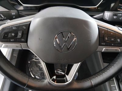 2024 Volkswagen Jetta — photo 12 view