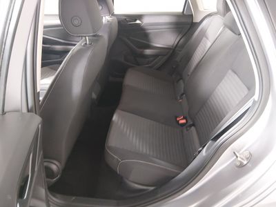 2024 Volkswagen Jetta — photo 18 view