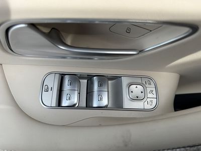 2024 Mercedes-Benz GLE — photo 30 view