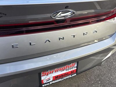 2022 Hyundai Elantra - Photo 15