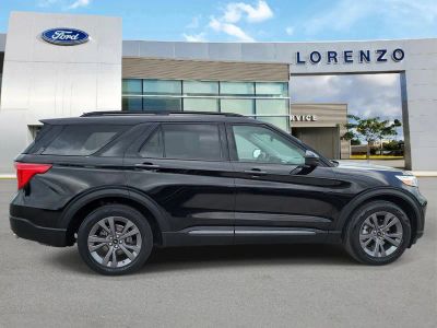 2023 Ford Explorer — interior view