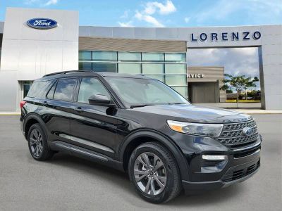 2023 Ford Explorer — rear three-quarter view