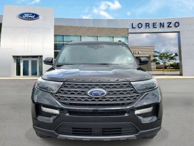 2023 Ford Explorer — side profile view