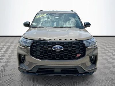 2026 Ford Explorer — side profile view