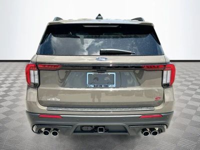 2026 Ford Explorer — detail view