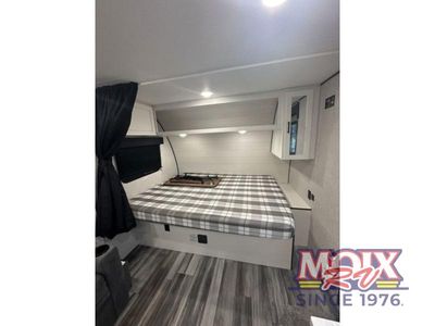 2025 Jayco Jay Flight SLX - Photo 8