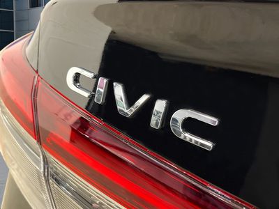 2026 Honda Civic Sedan Hybrid - Photo 9