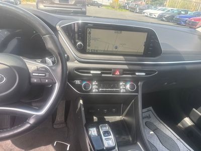 2021 Hyundai Sonata Hybrid Limited - Photo 19