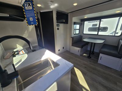 2026 Jayco Jay Feather Air - Photo 10