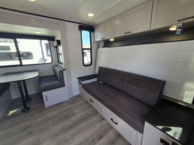 2026 Jayco Jay Feather Air - Photo 9