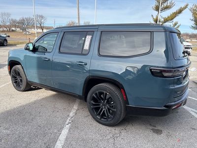 2026 Jeep Grand Wagoneer - Photo 21