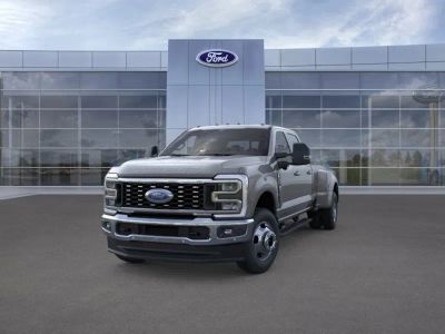 2026 Ford F-350 - Photo 2