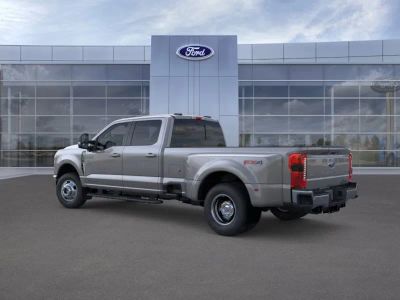 2026 Ford F-350 - Photo 4