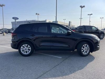 2025 Ford Escape - Photo 2