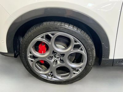2024 Alfa Romeo Tonale — photo 11 view