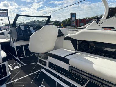 2024 Supreme S240 - Photo 11