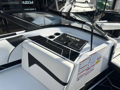 2024 Supreme S240 - Photo 14