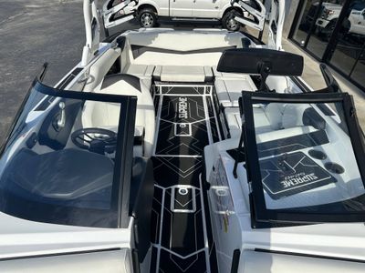 2024 Supreme S240 - Photo 16