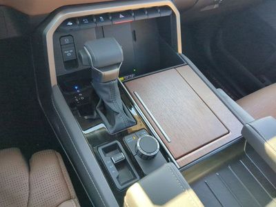 2026 Toyota Sequoia - Photo 15