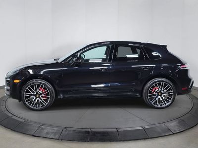 2026 Porsche Macan - Photo 2