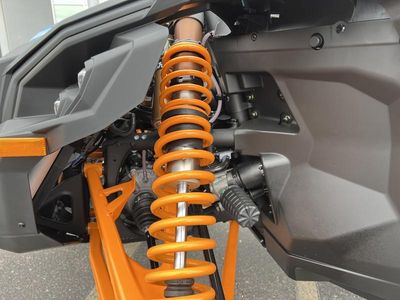 2026 Can-Am Maverick X3 MAX RS Turbo Scandi Blue & Orange Crush - Photo 14