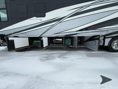 2017 Newmar Ventana - Photo 11