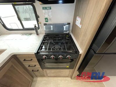 2026 Coachmen RV Freedom Express Select - Photo 17
