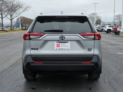 2025 Toyota RAV4 - Photo 6