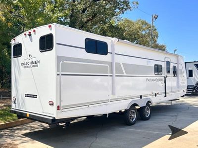 2026 Coachmen RV Freedom Express Ultra Lite - Photo 8