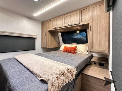2026 Coachmen RV Freedom Express Ultra Lite - Photo 13