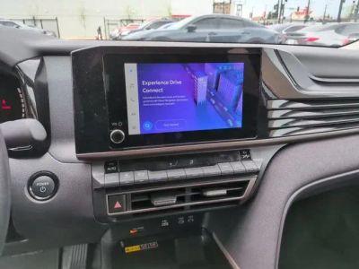 2026 Toyota Camry - Photo 16