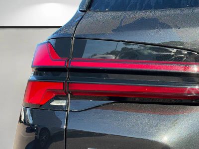 2026 BMW X5 — photo 11 view