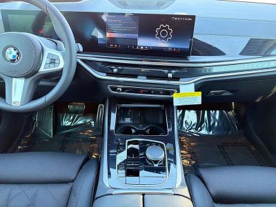 2026 BMW X5 — photo 18 view