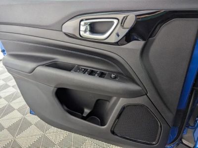 2026 Jeep Compass — photo 24 view
