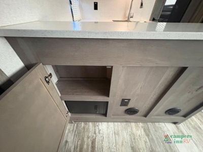 2020 Keystone RV Carbon — photo 37 view