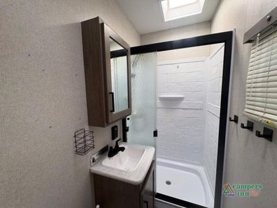 2020 Keystone RV Carbon — photo 38 view