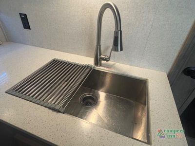 2020 Keystone RV Carbon — photo 18 view