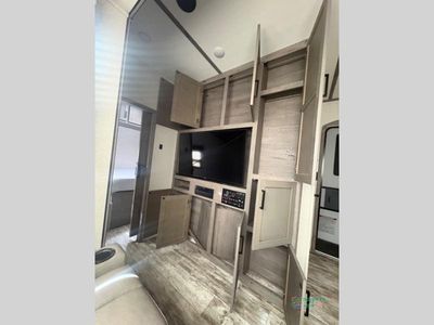 2020 Keystone RV Carbon — photo 28 view