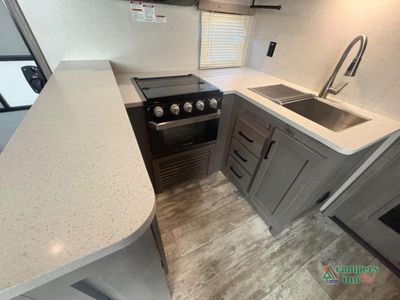 2020 Keystone RV Carbon — photo 15 view