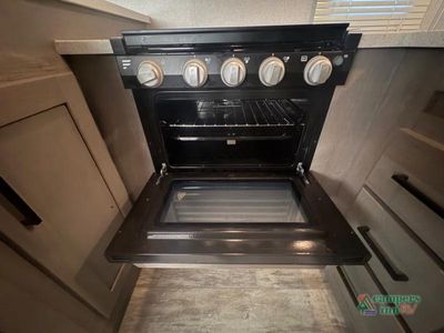 2020 Keystone RV Carbon — photo 16 view