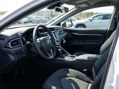 2021 Toyota Camry - Photo 4
